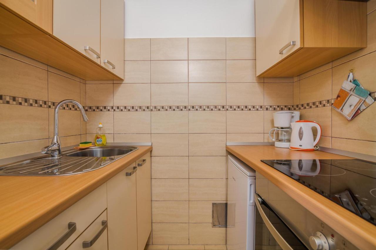 Apartments Celeste กลิมโน ภายนอก รูปภาพ