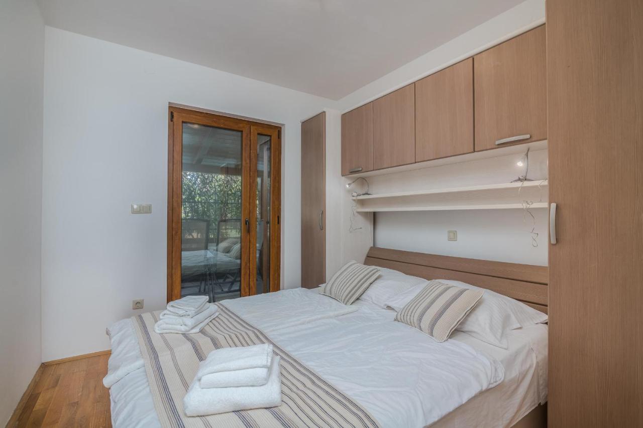 Apartments Celeste กลิมโน ภายนอก รูปภาพ