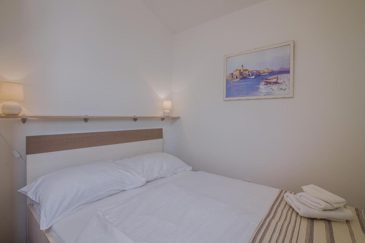 Apartments Celeste กลิมโน ภายนอก รูปภาพ