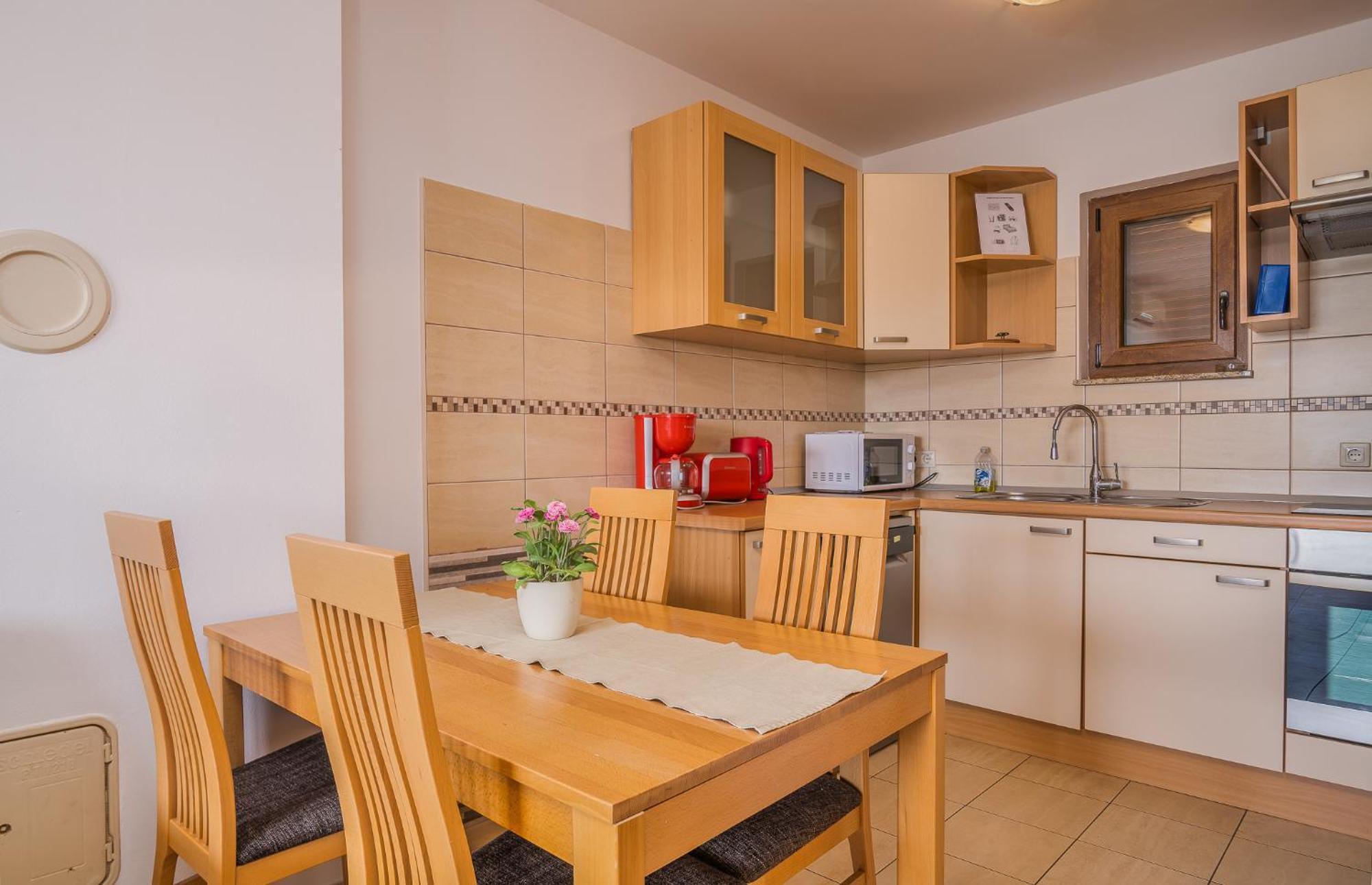 Apartments Celeste กลิมโน ภายนอก รูปภาพ