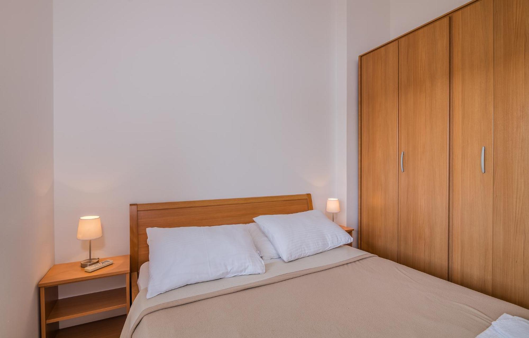 Apartments Celeste กลิมโน ภายนอก รูปภาพ