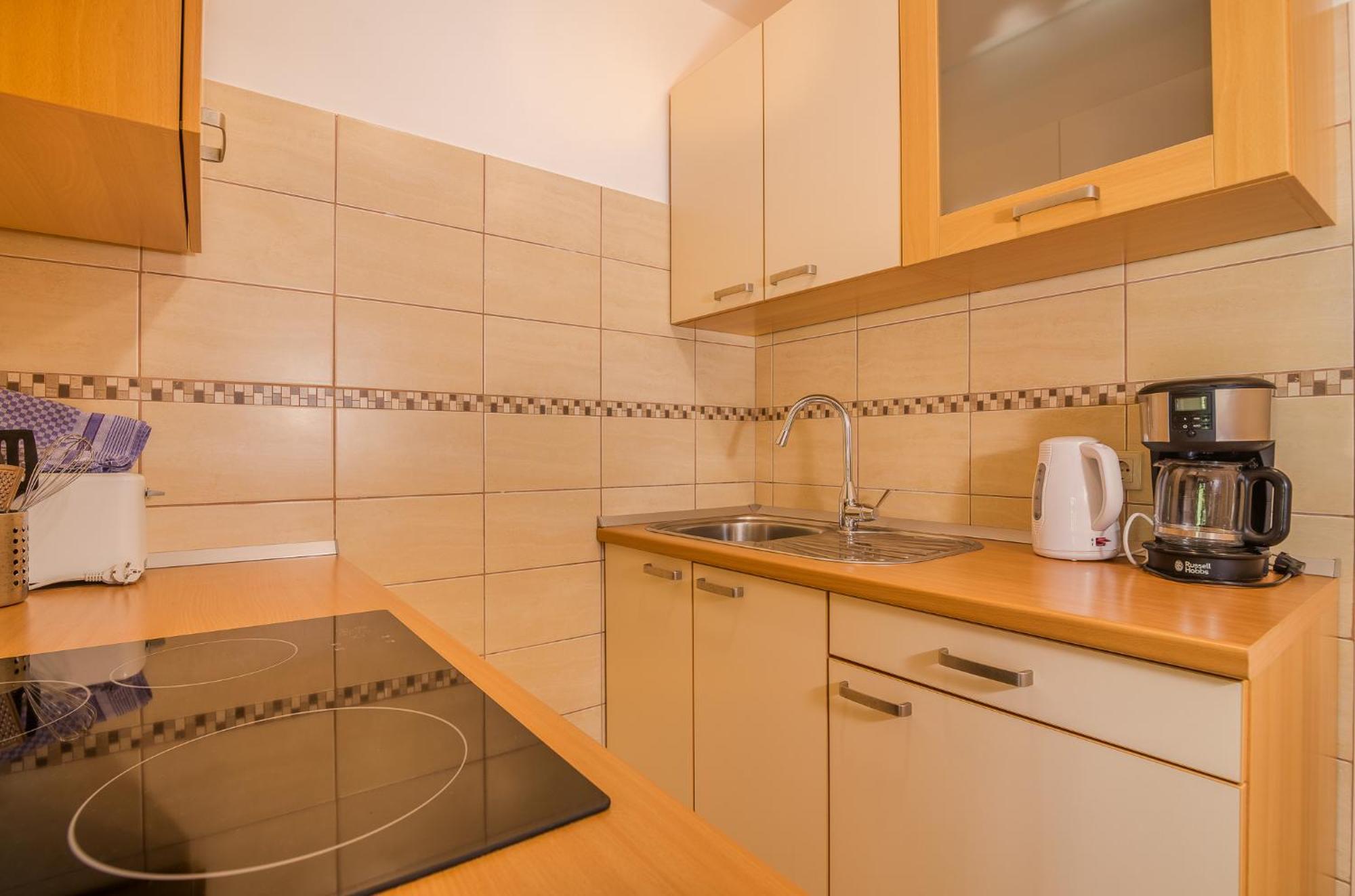Apartments Celeste กลิมโน ภายนอก รูปภาพ